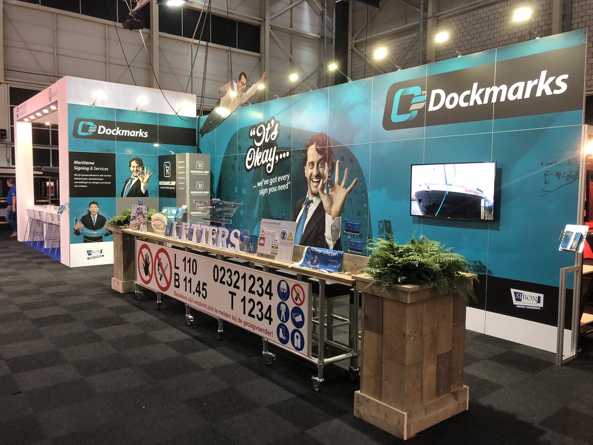 Dockmarks's tweet image. We zijn er klaar voor! @Maritime_EH 
#scheepvaart #beurs #gorinchem
We verwelkomen u graag op stand C105
#scheepletters #scheepsstickers #scheepsborden #scheepsvlaggen #graveerwerk #signing #binnenvaart