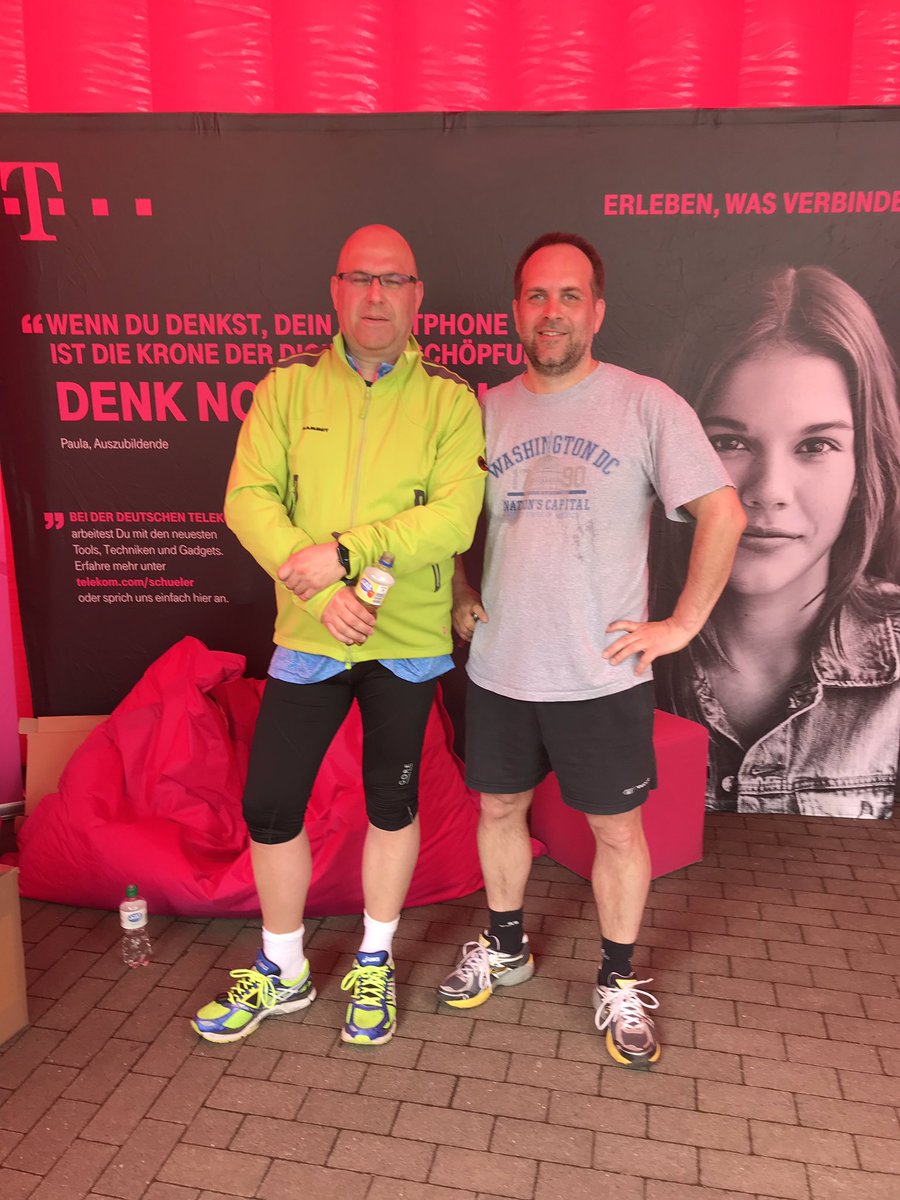 GertSchraeer's tweet photo. Ich habe fertig - macht riesig Spaß- tolle Veranstaltung- Danke an das örtliche und an das zentrale Orga-Team #veranstaltungbeginnt #loveta #dabei #telekomwall https://t.co/IoPIz9dqA5