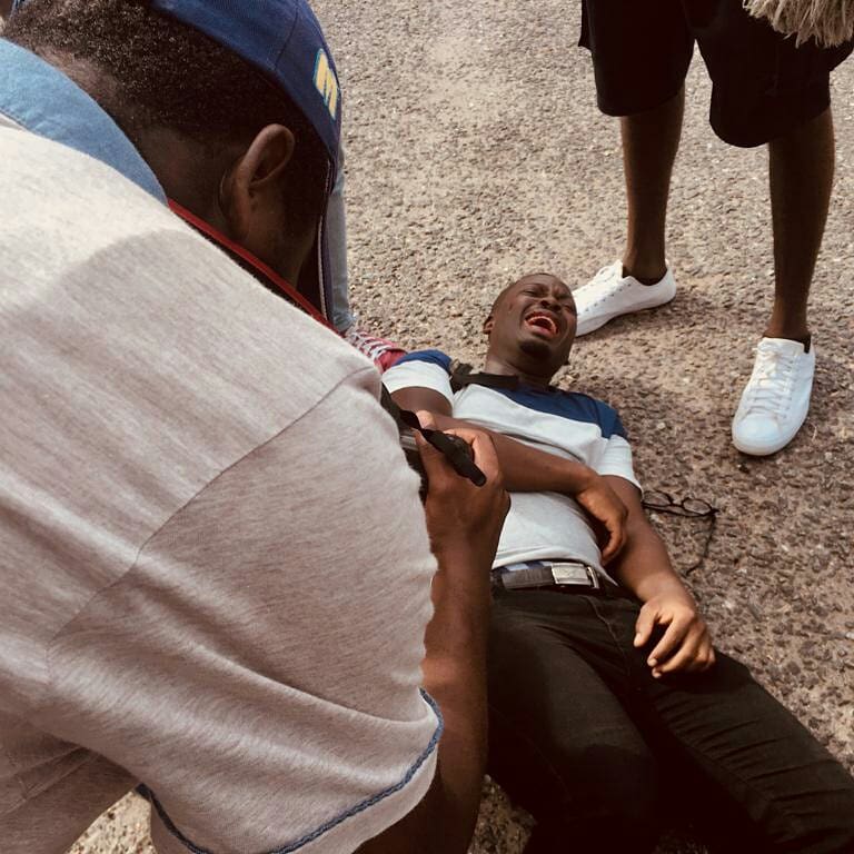 CobblahDennis's tweet photo. Forgive me if I come forth as too serious on set but I'm sorry this is my 9-5 and I bet you don't joke with your 9-5? #Setri #actorslife #setlife @efiaodo1 @yvonnenelsongh @kobiranagh @ndaniTV @yvonneokoro https://t.co/GZbJIlOysp