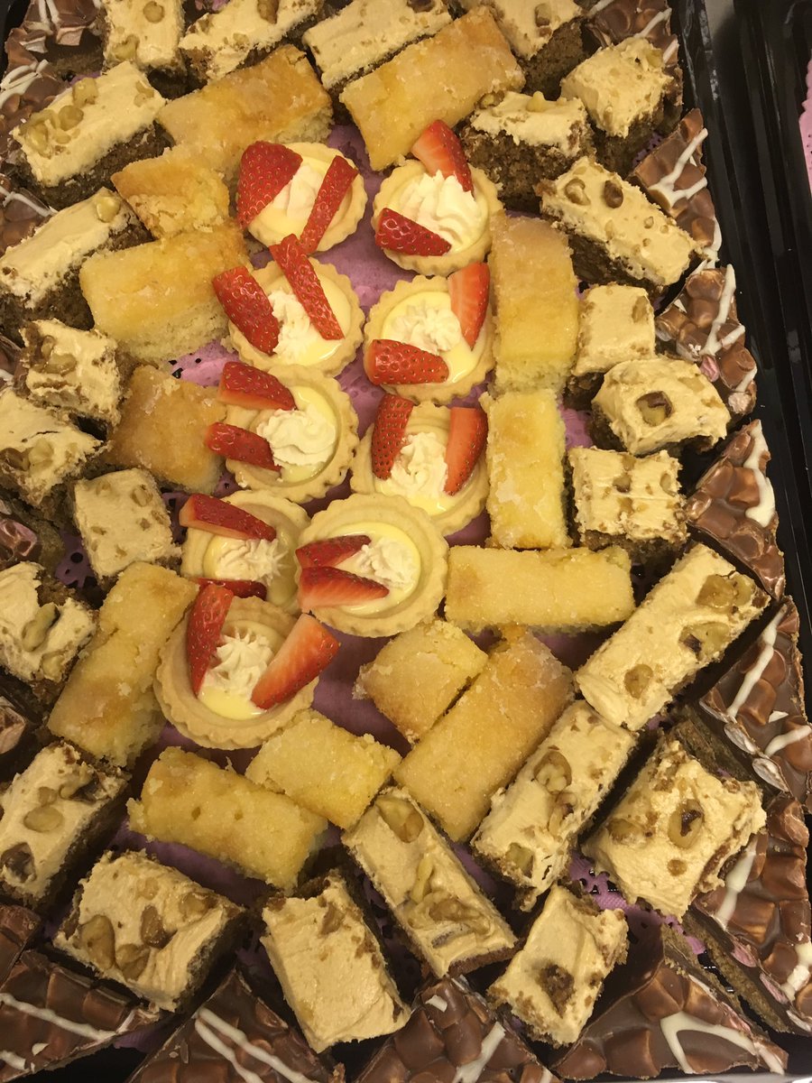 ferns_kitchen's tweet photo. Outside catering!!! fernskitchencatering@gmail.com https://t.co/mgMnqqrcdC