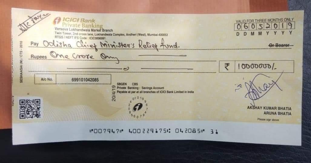 Niralannaveen's tweet photo. Dear Liberandu Trolls ,

Actor Akshay Kumar contributed 1 crore to the CM's relief fund for Odisha's Fani cyclone victims

सोचा मै यह बात आपको बता दूं  
@akshaykumar #AkshayKumar sir great man
#HarDilMeiModi @narendramodi #AkshayInterviewsModi
#AkshayaTritiya2019 #AkshayaTritiya https://t.co/yaMoUsRX5f