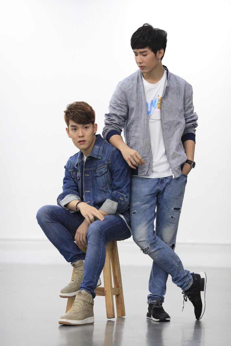 blackwing_418's tweet photo. You suddenly appeared two years ago.
Love you all💕
两年前你们突然出现

#ก็อตบาส
#เต้ตี๋ชู้รักเรือล่ม
#คิมคอป 
#2moonstheseries https://t.co/qdVj6oBBT0