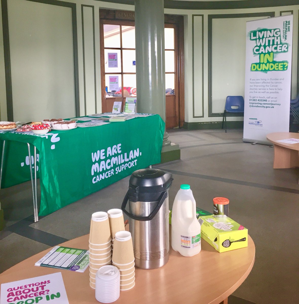 MacDundeeLib's tweet photo. We’re at Blackness Library today until 4.30. Pop in for a chat and to find out what cancer support services are available in Dundee. We have tea and cake! @MoveMoreDundee @CancerDundee @macmillancancer #Macmillanwelfarerights #improvingthecancerjourney https://t.co/86V5ywnbHy