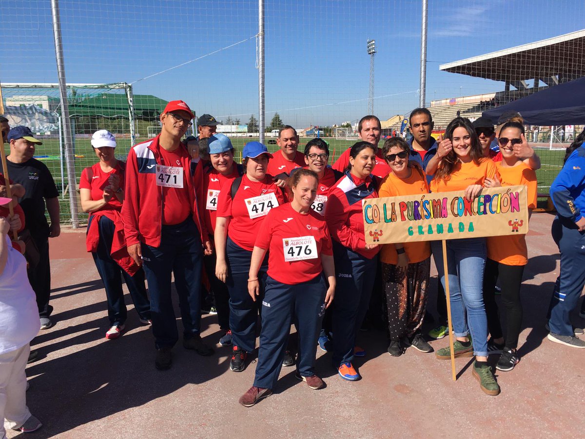 HospitalariasGr's tweet photo. Cuando el #deporte brinda la oportunidad de intercambiar experiencias entre los diferentes centros, mostrando el afán común de #superación Estamos en la celebración de la XXI edición de las jornadas deportivas #DISCAP-ALBOLOTE #DiversidadFuncional #DiscapacidadIntelectual https://t.co/6rV8B0HMLf