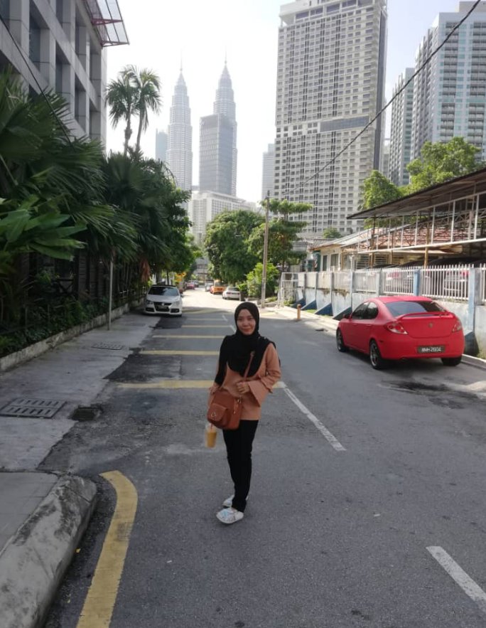 itri_nur's tweet photo. Jauh buat video dokumentari kali ni hahaha

#ProfDrN 
#BBM3410Dua
#Minggu12UPM
#AbasKetuaKelas
#KegigihanItuPentingJugaTau https://t.co/jk2kodxSLU