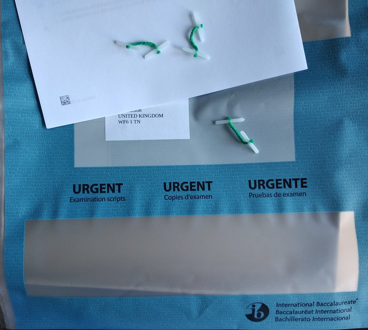 Como en todo el mundo, hoy el alumnado del bachillerato Internacional del <a href="/iesmartinezm/">IES Martínez Montañés</a> comienza las pruebas del #IBDiplomaProgramme que durarán hasta el 23 de mayo. Ánimo, fuerza y tranquilidad.