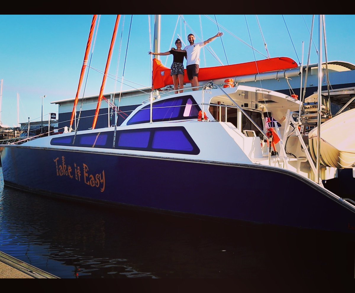 DaProd_'s tweet photo. Guess what? New life incoming, I went crazy, quit my job in London and bought a catamaran to live onboard while sailing the pacific! New job is gonna be diving, fishing, BBQing, chilling and enjoying life. Follow me on instagram https://t.co/eOzcIFplDX… and youtube coming soon https://t.co/WHYlGR5RbT