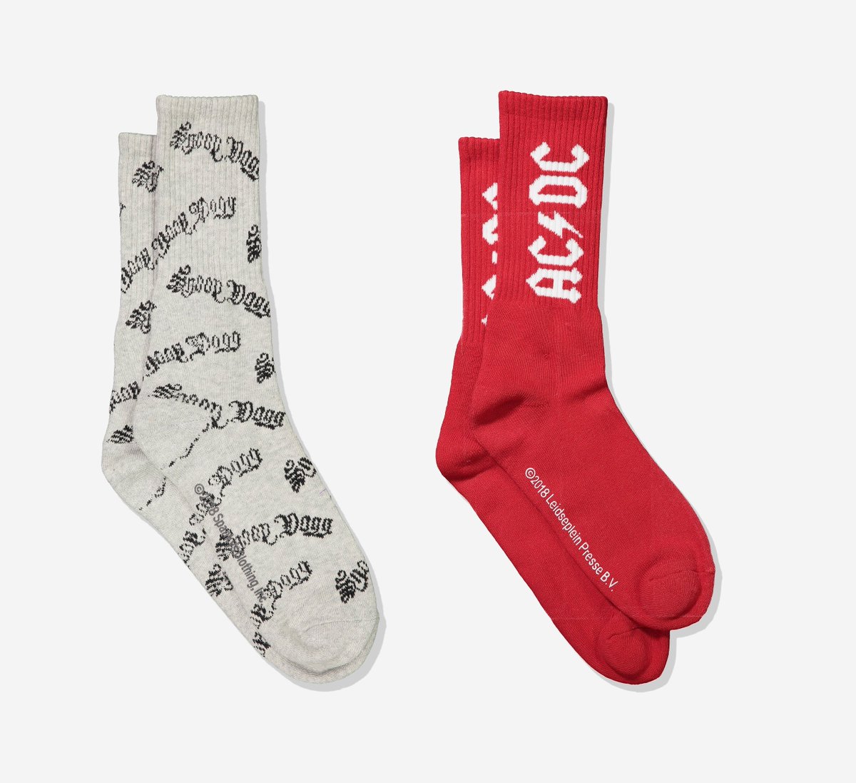 LiveNudeMusic's tweet image. #CheapMerch: @CottonOn have AC/DC and @SnoopDogg socks for $3.47 at the moment: bit.ly/2WtqJHl  #Merch #ShowMeYourStep #socks