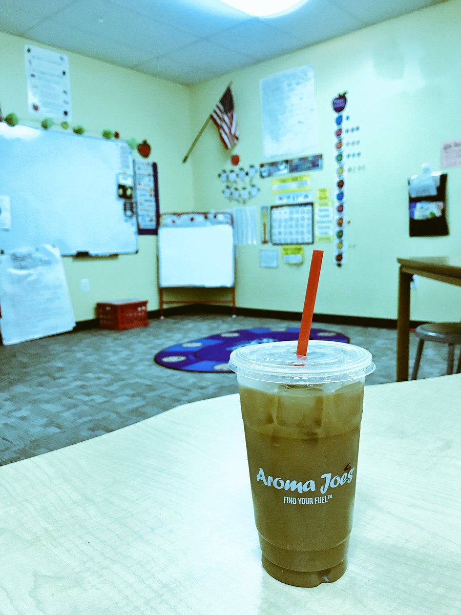 JodiMayPollack's tweet photo. Thanks @AromaJoesCoffee for the free iced coffee this morning! 

#TeacherApprecationWeek #teacher https://t.co/laTJaVMBIV