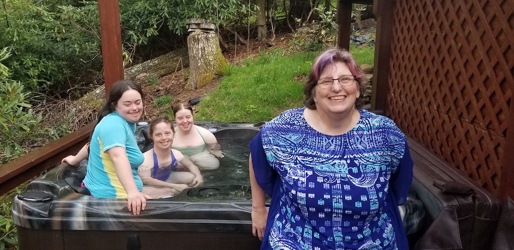 VeinsAlaska's tweet photo. Courtney had her best buddies over for a weekend birthday celebration of hot tubbing, cake eating, &amp; a giggle-fest sleepover! 🥳🎂 https://t.co/Hw8L3d8O3W