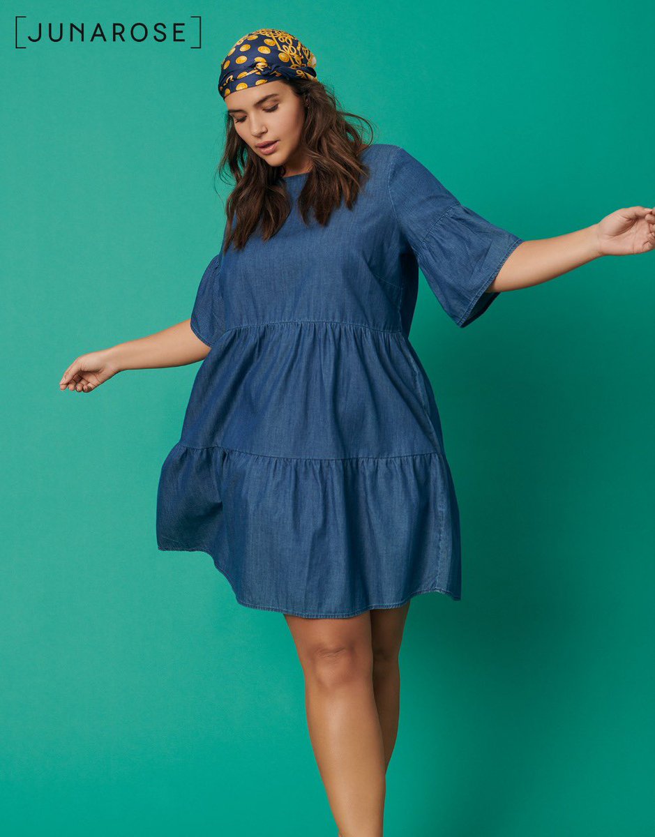 Our denim dress paired with a colorful bandana is the perfect combo for the summer.
#Junarose #PlusSizeFashion #bopo