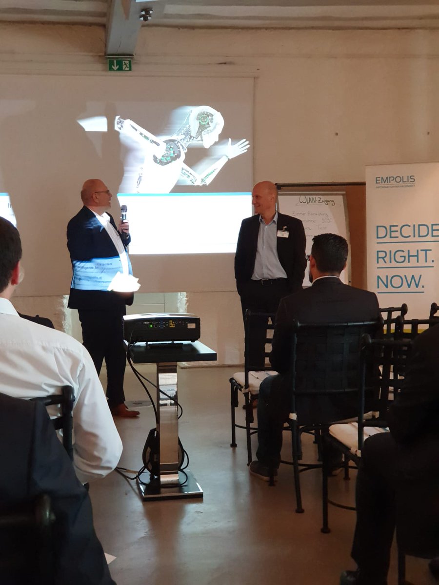 EmpolisSoftware's tweet photo. #Partner #Summit 2019 - Lassen Sie uns gemeinsam die neuen Möglichkeiten erleben, wie unsere Partner – auf Basis von Empolis-#Software – in Rekordzeit intelligente Assistenten entwickeln, um die digitale Transformation Ihrer Kunden zu beschleunigen.
#empolispartnersummit #event https://t.co/Nu3Pdt59W7