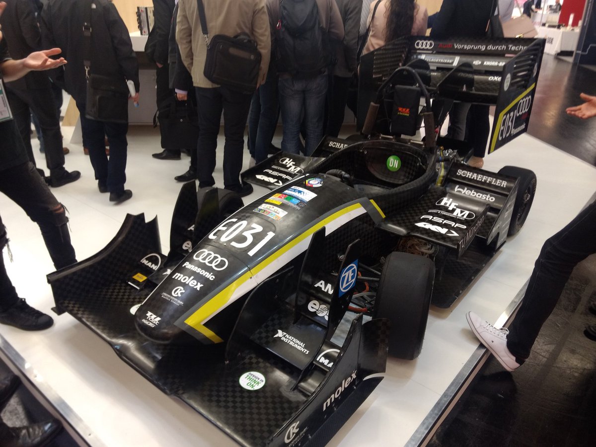 embedded_comp's tweet photo. Very cool electric racer at the ON Semiconductor booth.
#pcimeurope #PCIM2019 #onsemi https://t.co/OPWIdoq4Ri