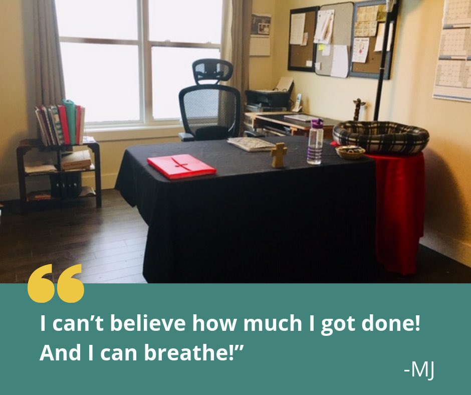 kittiandrews's tweet image. Did you miss my last blog?Check out how virtual decluttering helped MJ here:😺cluttersolutionsbykitti.com/blog/nightmare…
#declutter #virtualdeclutter