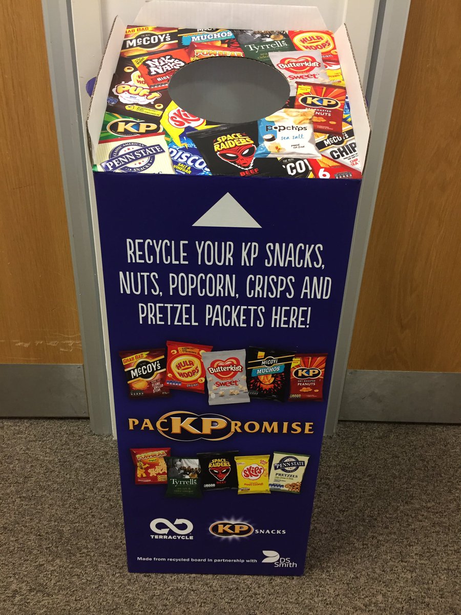 stevehaden's tweet photo. Terracycle bank. Please support our environment. deposit your empty KP packaging. Situated in Suppored Ed dept Gardyne campus. @SupportedEdDA @EnvironmentD_A #morethanjustacollege https://t.co/VBioUdDo2z