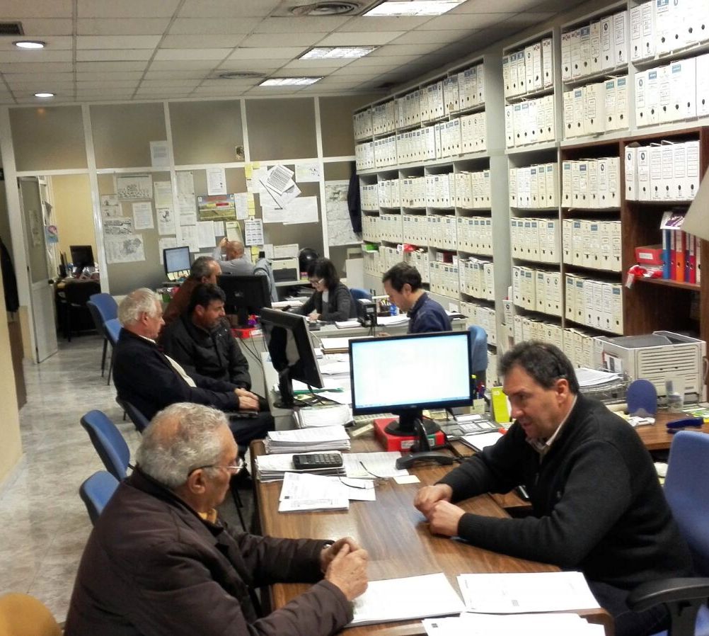 asajajaen's tweet photo. 🔴🔴URGENTE: 🔴🔴Quedan tres días para ➡️ #PAC

👉Si aún no la has hecho, pide ➡️cita en tu oficina de ASAJA

https://t.co/J2F5ABkrzx https://t.co/ek1htkXlHx