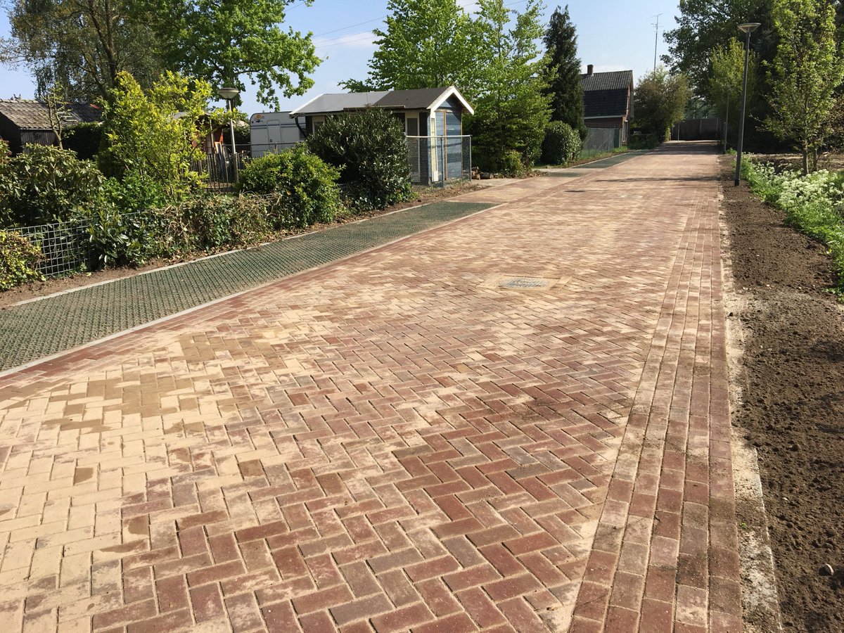 Onze werkzaamheden in de Veldovenweg en Leemweg lopen mooi op schema! 💪<a href="/Gem_Borne/">Gemeente Borne</a> <a href="/Proviel/">Proviel B.V.</a>
