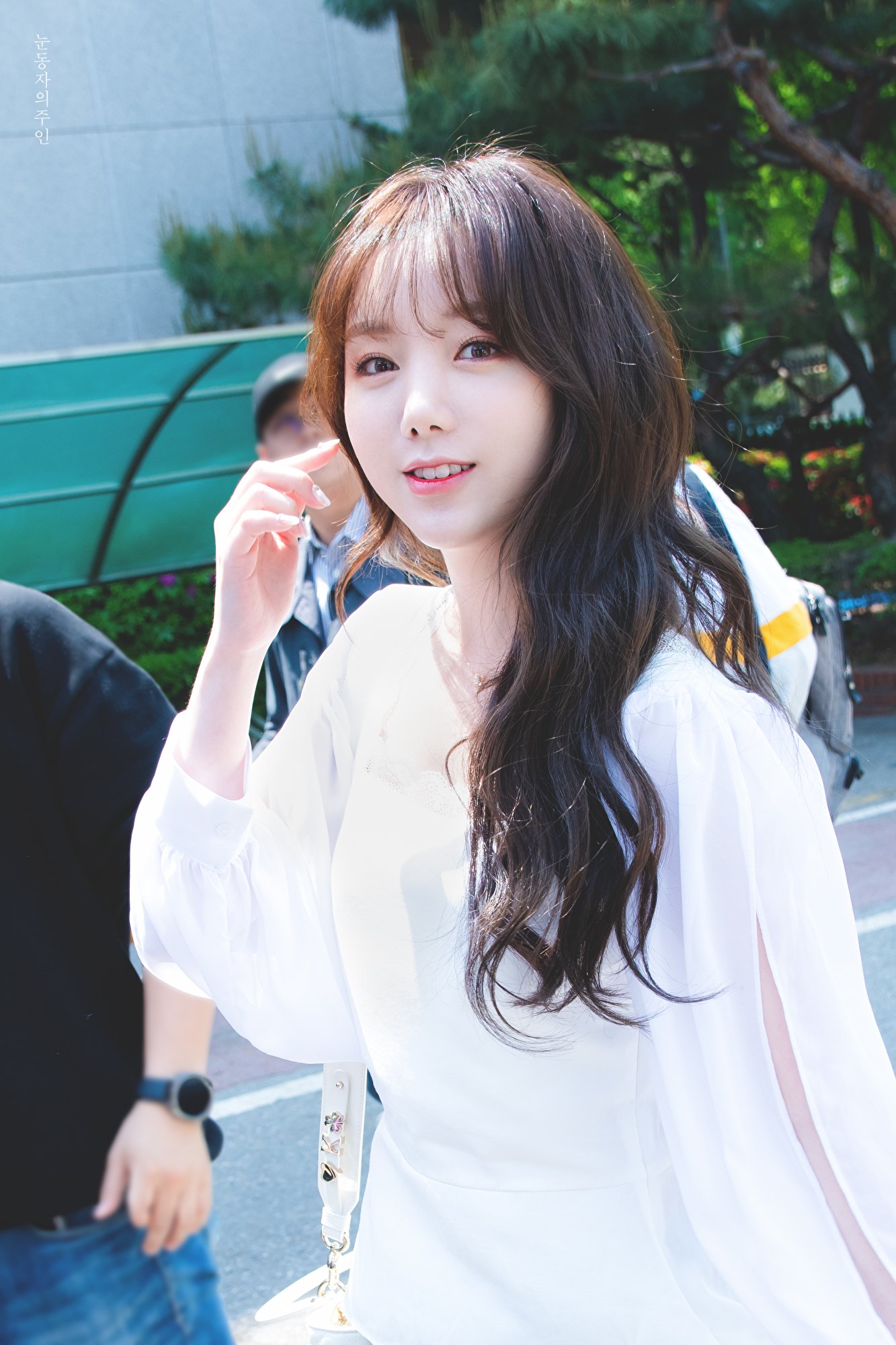 D59dsxGV4AAh2nb.jpg:orig