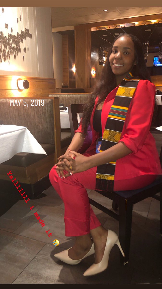 __tatus's tweet photo. Words cannot explain the happiness &amp; success I feel accomplishing this milestone! I worked hard y’all &amp; I’m not done! DRIVING THE BOAT! 🛳 #realhotgirlshit https://t.co/4hoBsxEzks