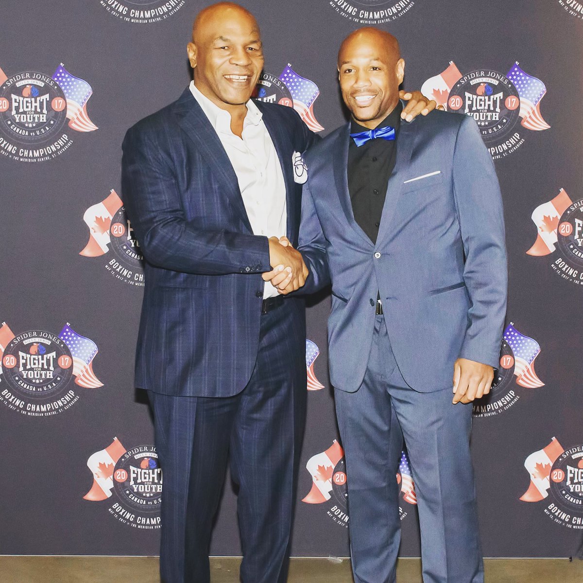 justisaac's tweet photo. One of the greats. Iron Mike Tyson &amp; yours truly. @MikeTyson #NY #Heavyweightchampion #worldtitle #knockoutartist #mobileboxing🔥 https://t.co/mbfbKnXkuM