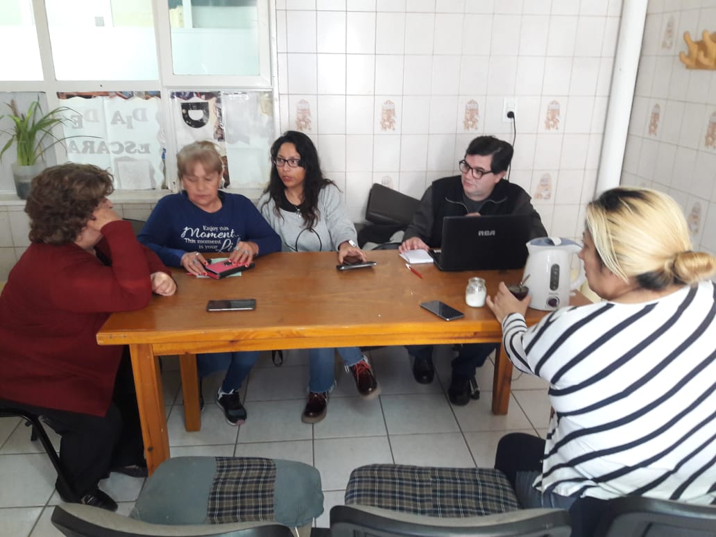 ate_caleta's tweet photo. #ATEDesarrollo
ATE recorre los sectores de Desarrollo Social mostrando el aumento salarial a cada una de las compañeras .
#CICSanCayetano
#LaConduccionSomosTodos https://t.co/08kZtlZGKX