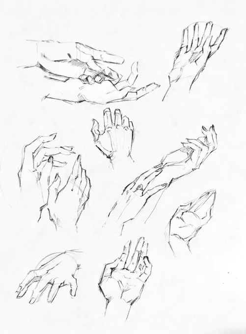 やさしい人物画 177ページ

手はどれだけ練習しても足りない気がする
指一本一本間違いなく描けるまで、定期的にやろう 