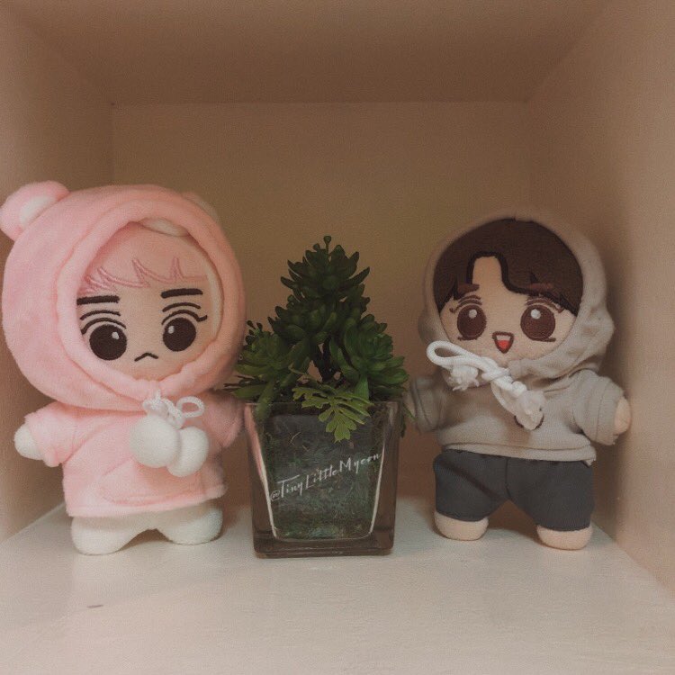 TinyLittleMyeon's tweet photo. Let's take a picture with 🎍🌲 😅 - Ruchan💜

05.04.2019

#EXO #EXODolls #suhodoll #exodollph #junmyeondoll https://t.co/mWbkocRp56