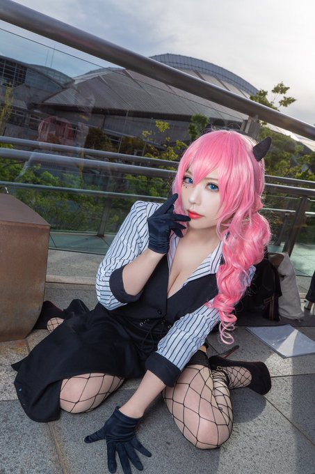 Twitterのコスプレ画像6
