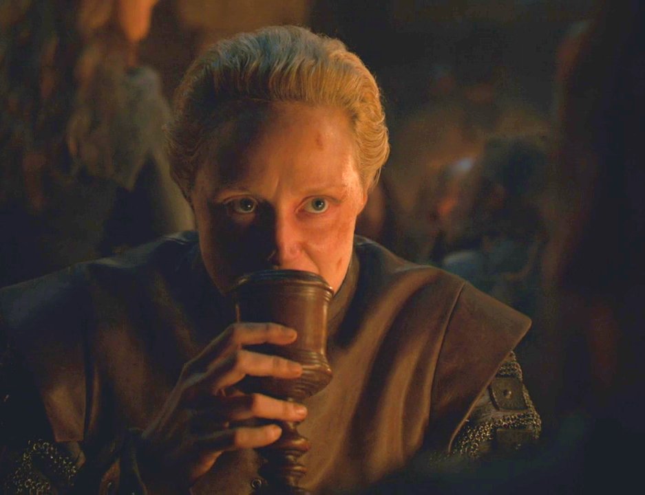  JAIME & BRIENNE Happy moments in episode 8x04A THREAD.PART 4. J: "You have danced with Renly Baratheon" B: *homicidal glance towards Pod*T: "Drink!" PS: I LOVE that Jaime and Pod talked about Brienne privately  #GameOfThrones #JaimeLannister #BrienneOfTarth