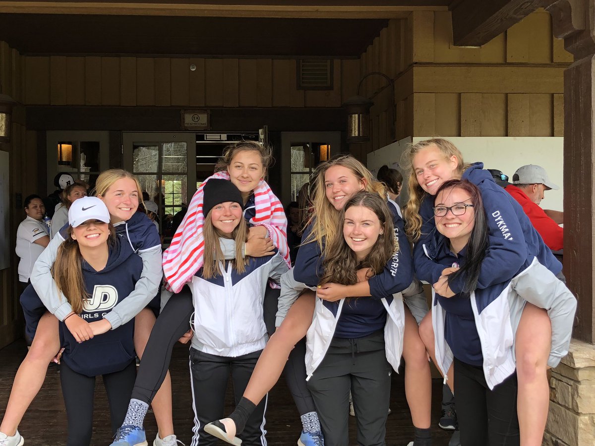 JD girlsgolf tweet media