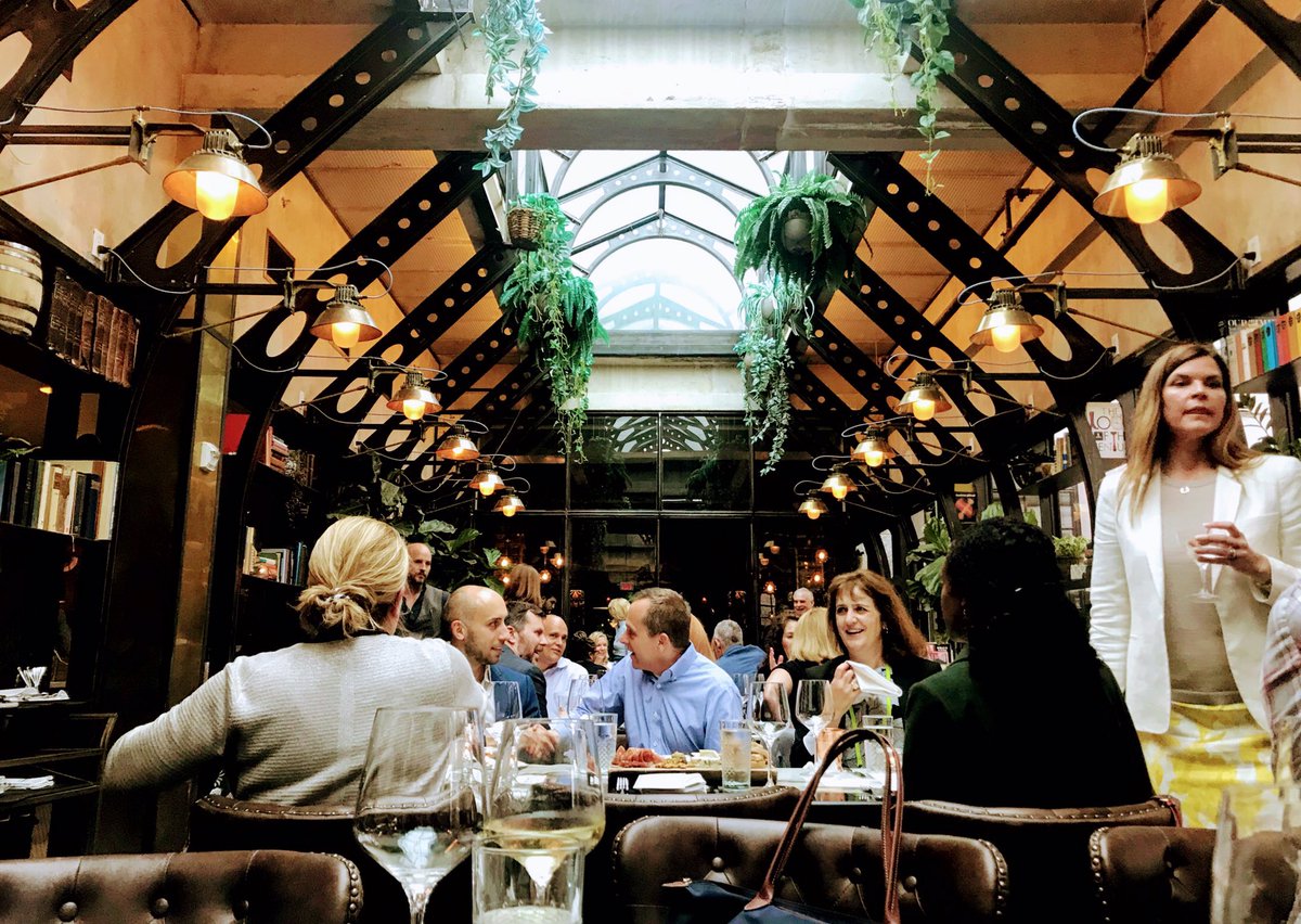 lovince's tweet photo. Wrapped up an inspiring day with the @forrester Tech Marketing Council group with wonderful company from Forrester leadership at the table!

#forrester #leadership #techmarketing #siriusdecisions #sdsummit #SDSummit19 https://t.co/QdkDrh0HJF