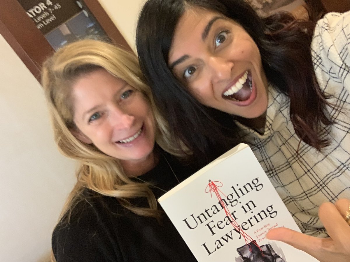 Highlight of my trip to San Francisco for #AALSClinical was meeting the fabulous @NehaSampat, CEO of @BelongLab, and listening to her speak about busting imposter syndrome. Can’t wait to continue the convo!
#lawyerwellbeing
#lawstudentwellbeing
americanbar.org/products/inv/b…
@ShopABA