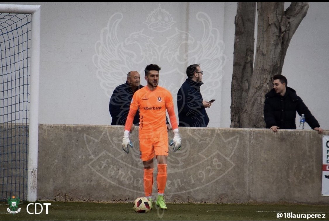 DeporteCLM's tweet photo. RT si crees que @ernesto_machuca ha sido el mejor portero de la segunda vuelta en TERCERA DIVISIÓN. https://t.co/qxrVgosPZC
