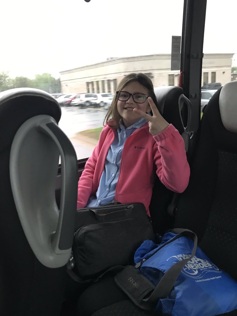 cdroba14's tweet image. These #oakridgemustangs are on their way to #tech2019 to show how they creatively communicate their learning in math!