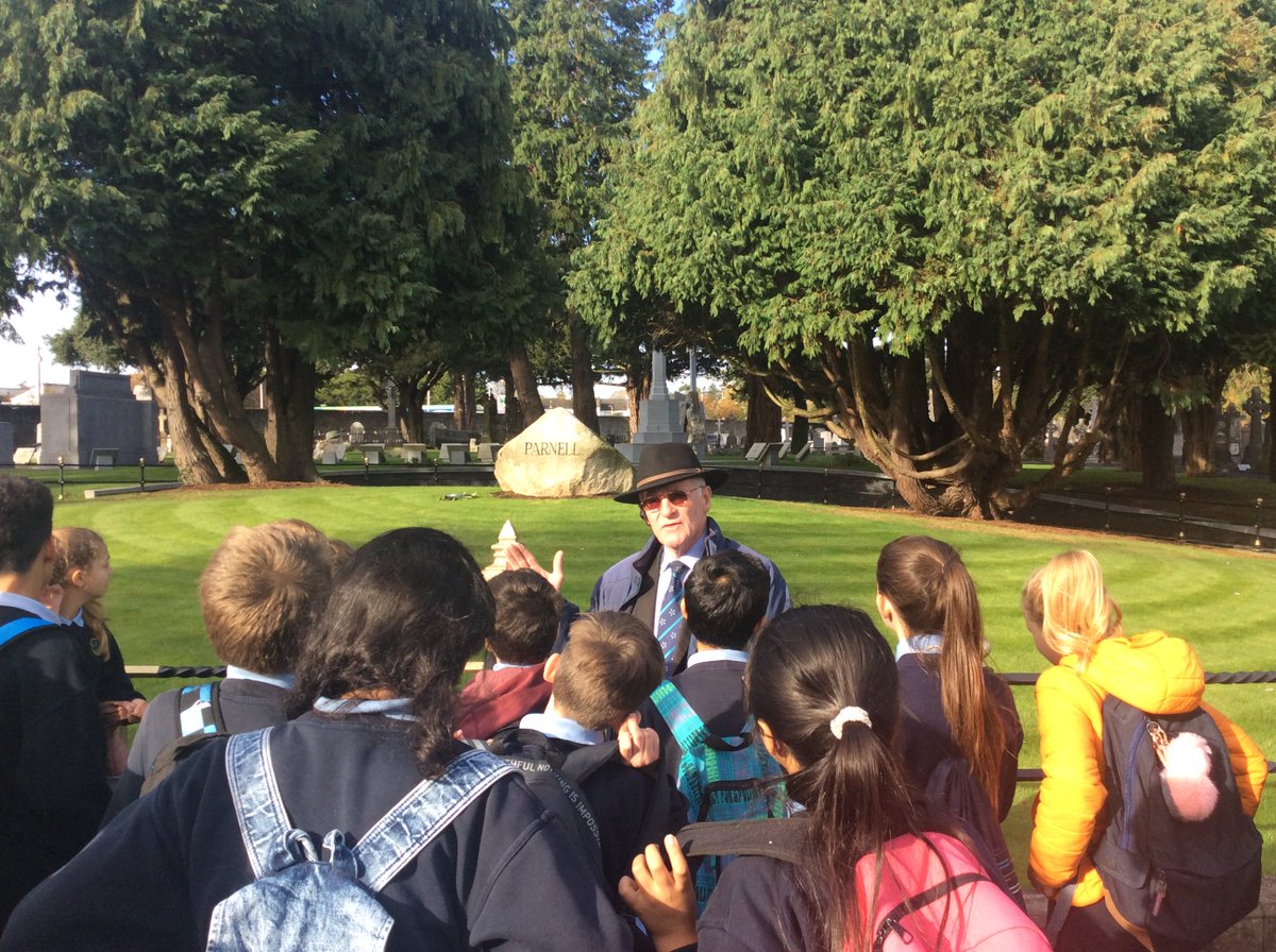 tsdireland's tweet photo. 🌟Glasnevin Cemetery Museum is Ireland’s largest cemetery and offers exciting and engaging education programmes. 
🌟All school tours also include museum access, engaging learning packs, and coach parking. 
Contact us on booking@glasnevintrust.ie
#schooltours #education #educhat https://t.co/0vJxj6lohz