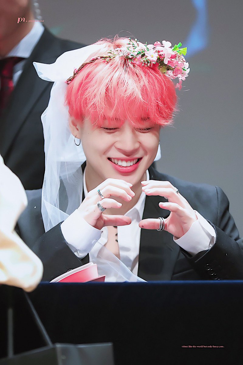 btspiics1's tweet photo. @BTS_twt #JIMIN : Angel 💗 M2U 
#BBMAsTopSocial BTS @BTS_twt https://t.co/d1YgakLGUo