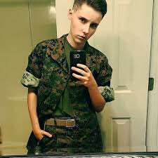 eclectic_eric_'s tweet photo. Getting shipped off to defend The Republic of Ya Girl DM’s today 💪🏼 https://t.co/fIPWKQVxT3
