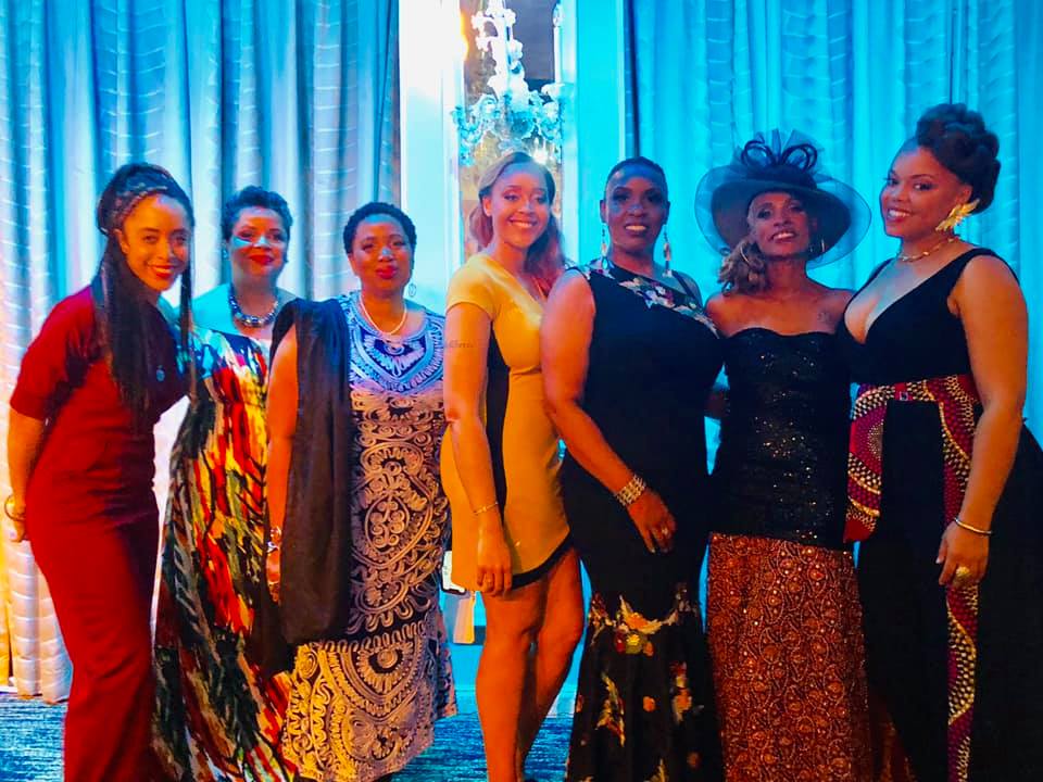 BreakthroughUS's tweet photo. About last night 😍 #BreakthroughInspiration

@tymcharris
@MariaBenbow2
@AfroLez
@LeeshLSM
@KalimahJohnson
@LegisEmpress 
@SuiteLadyOro https://t.co/8LFmQRj7wb