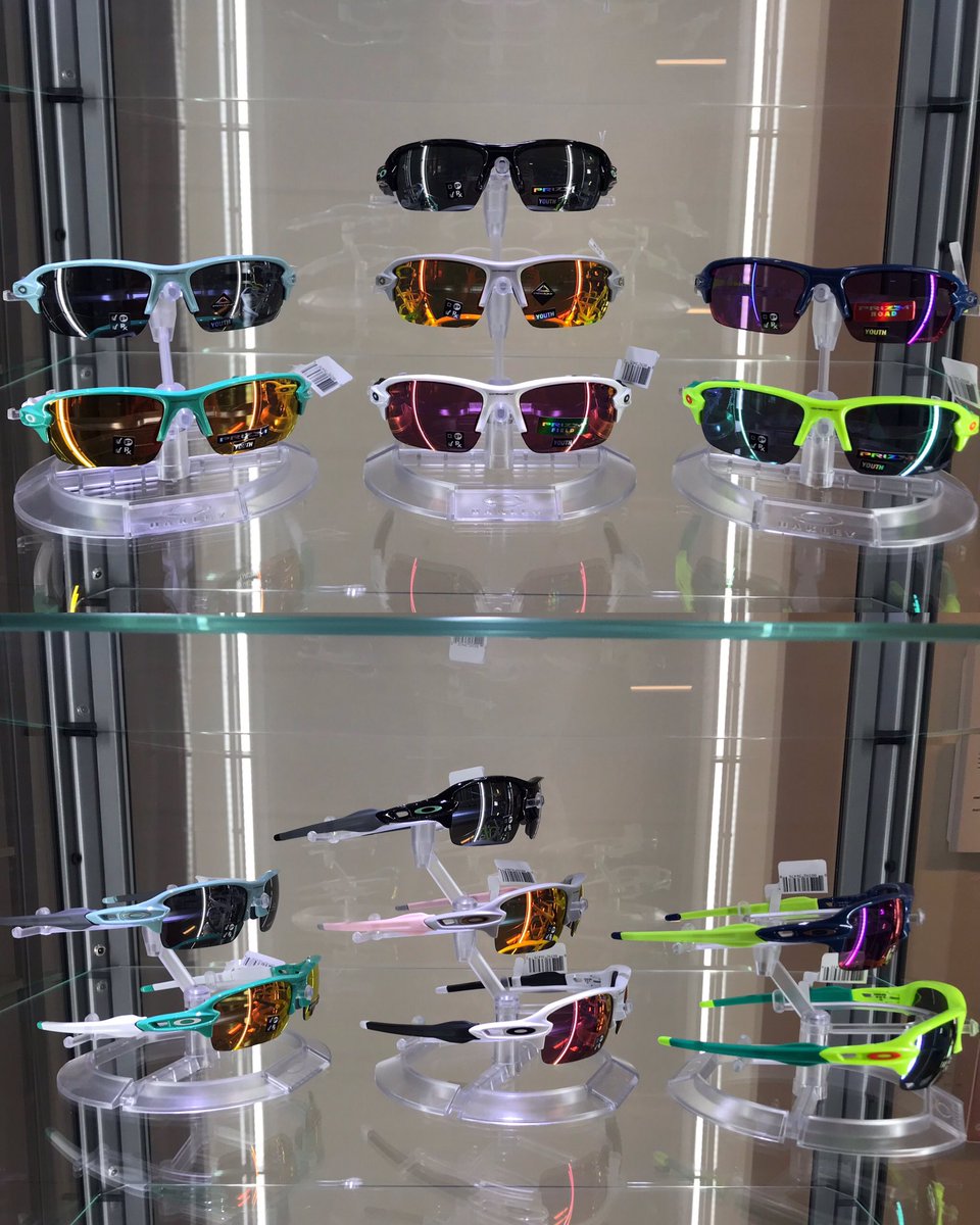 oakley heritage malta