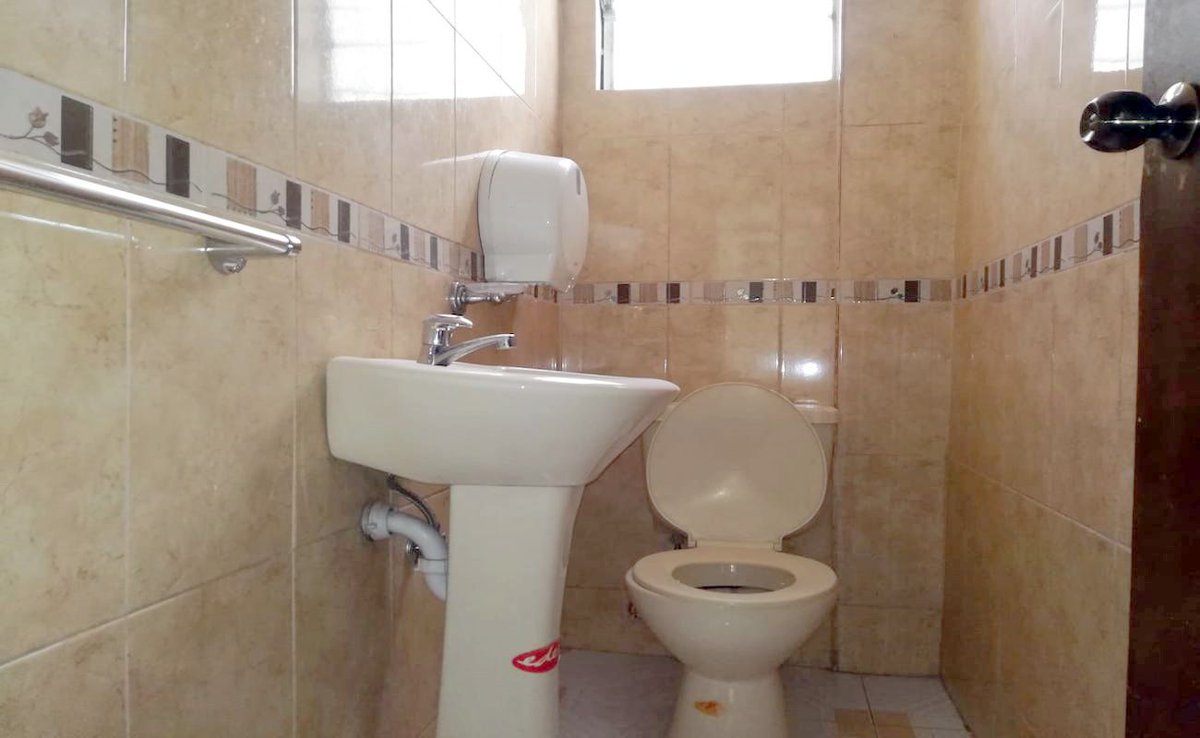 GoldmanPropieda's tweet photo. La Florida, #local 🏪comercial, #renta, 180m2. Costo: $2,240.📱0998297085.
Código Goldman: A3776
#Goldman #FelizJueves #Repost @EmprendedoresEC @ArriendosQuito @guia_emprendeEC @QuitoRetweet @QuitoRT https://t.co/bsxv9U0wET