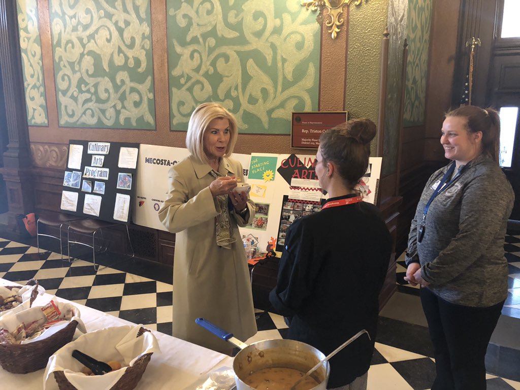 Betterwrench's tweet photo. Thanks, @alles_sheila for stopping by the #CTEshowcase at the Capitol today and trying the #MOCC #CulinaryArts program's award-winning chili! https://t.co/1ImBQTGOq7