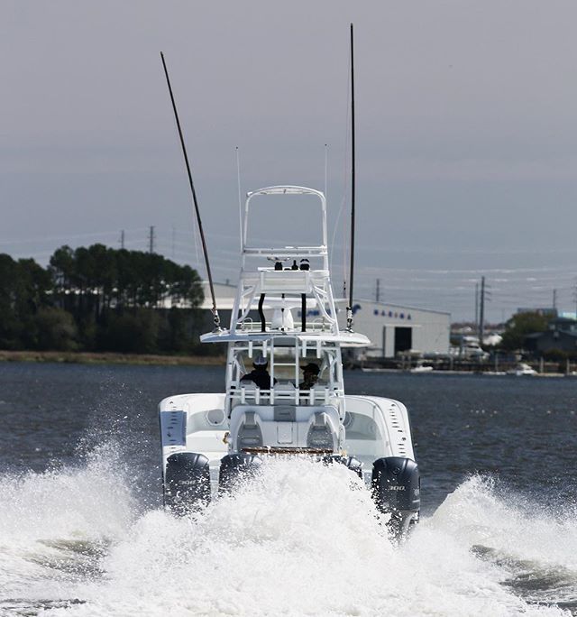 That flare looks good from behind!
.
.
.
.
.
#freemanflare #freemanboatworks #freeman42lr #freemanfamily #freeman #yamaha #yamahaoutboards #quads #marshtackycarbon #outriggers #garminmarine #jlaudio #charleston #centerconsole #centerconsolesonly #tower #goodmorning #explorem…