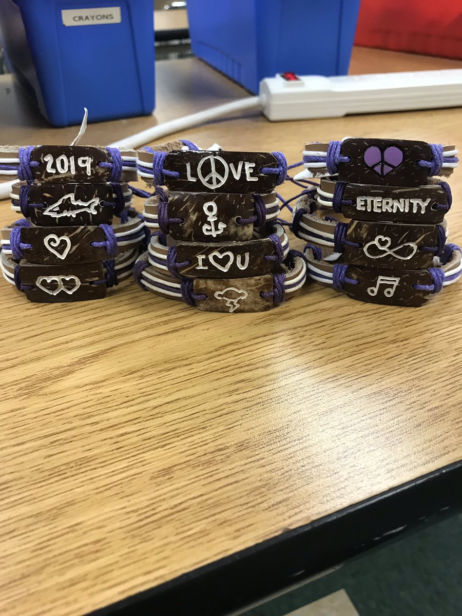 pmhsfccla's tweet photo. Part 1 of the bracelets... watch for our club members to be selling them in homeroom and lunch. They cost $7 and all proceeds go to our student in Zimbabwe. #yudabands #givingback https://t.co/ylOWGoLkgq