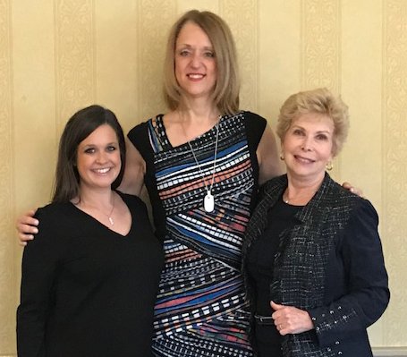 UAgives's tweet photo. The @uakron Center for Gift &amp; Estate Planning hosted Social Security expert Mary Beth Franklin at Portage CC. Over 100 alumni, friends &amp; advisers attended. Thanks to @CarinaSDiamond for introducing @MBFretirepro. Questions? Contact Lia Jones: 330-972-2819 or LiaJones@uakron.edu https://t.co/ztWAfd36XW