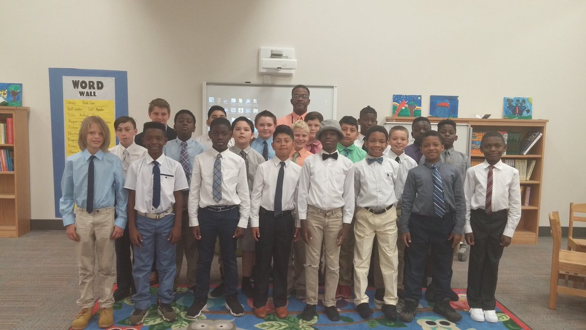 GTaylorAOE's tweet photo. The AOES Boys' Club is ready for our first "tie" day. 😌 #angeloakes https://t.co/Mo4f8xVdqf