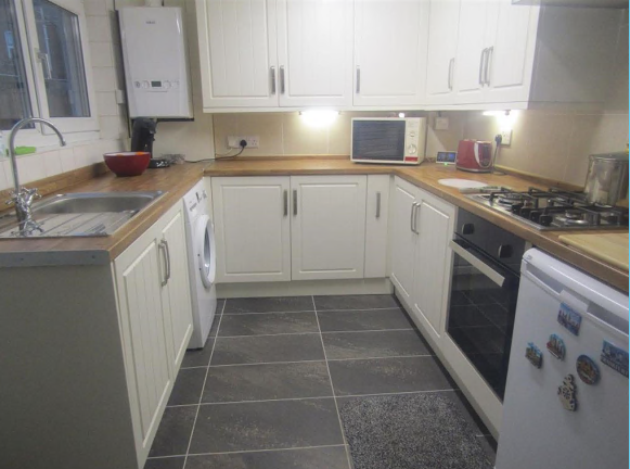 HuntersDN21's tweet photo. 🚫REDUCED🚫

Arkwright Street, Gainsborough - £80,000.

A two bed semi detached house which has undergone a scheme of refurbishment by the current owner. 
NO CHAIN!

📞 Call us today to arrange a viewing - 01427 616118 📞 https://t.co/DOLSyUwsDE
