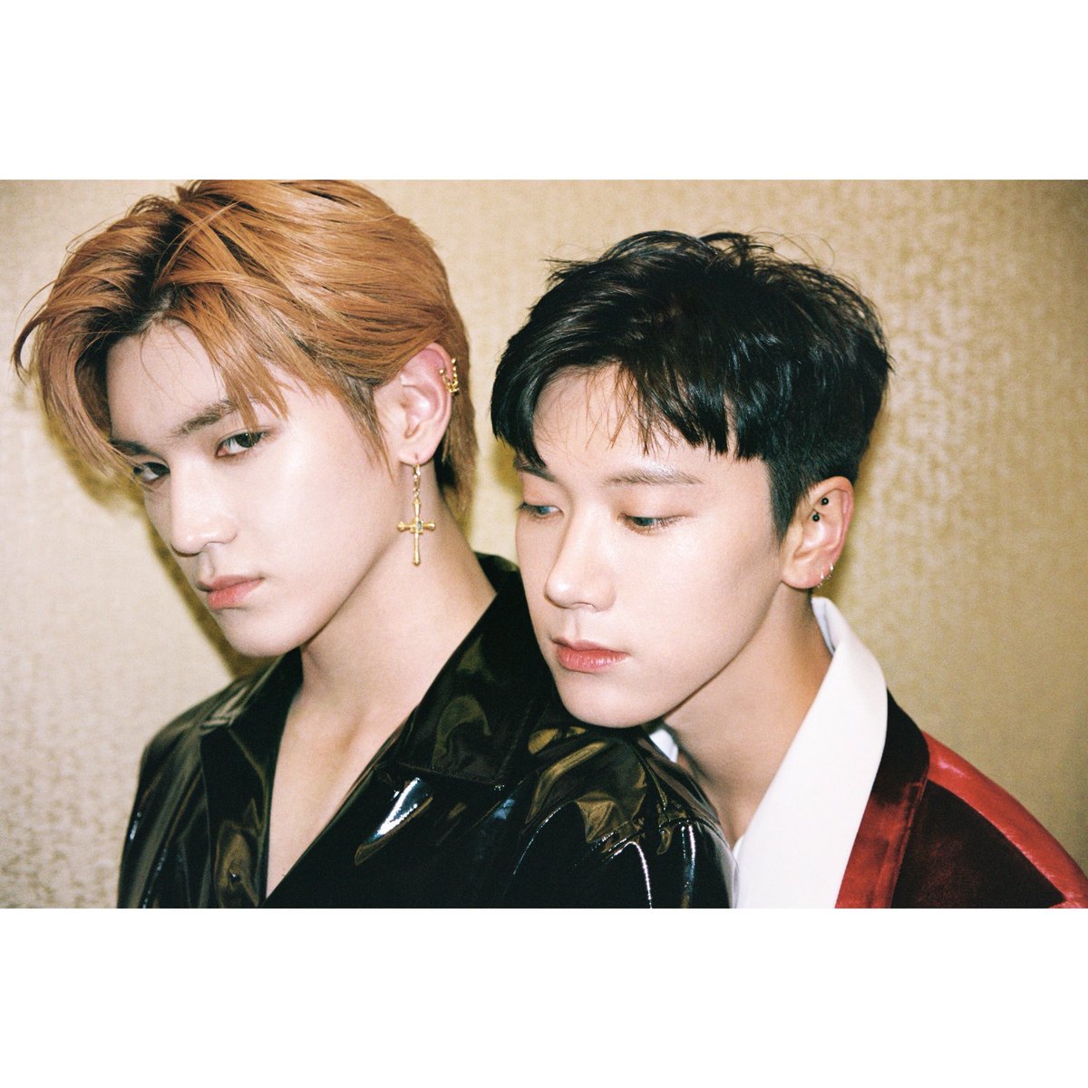 : Kodak Portra 400I think, portra 400 best for shooting with lot of red/yellow/browns settings—and also portrait photoshoot. #nct카메라  #TAEYONG  #TEN  #nct