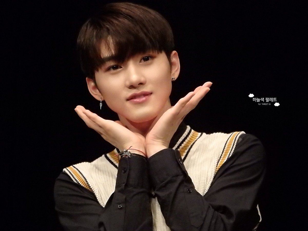 _skypalletGI's tweet photo. ☁︎  🎉 HAPPY SEULCHAN DAY 🎂 ☁︎
#HAPPYSEULCHANDAY #우리의_봄_슬찬_생일축하해 #HBD_SEULCHAN_DAY 
#슬찬 #전정근 #SEULCHAN #スルチャン #TARGET #ターゲット #타겟 
@target7official @TARGET7_K https://t.co/BlCtX7b582