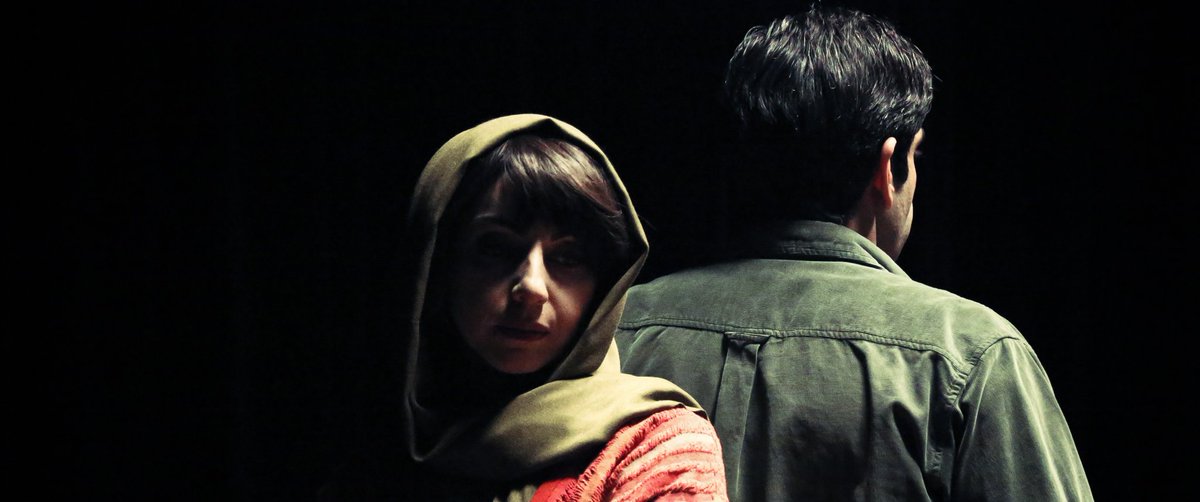 The Pot and The Oak (Kiarash Anvari, 2017). Obra frente a realidad en un film que explora espacios dispares desde una temporalidad que refleja precisamente esa indivisible línea entre aquello que somos y el lugar al que aspiramos a llegar desde una marcada discursiva. (6/10)