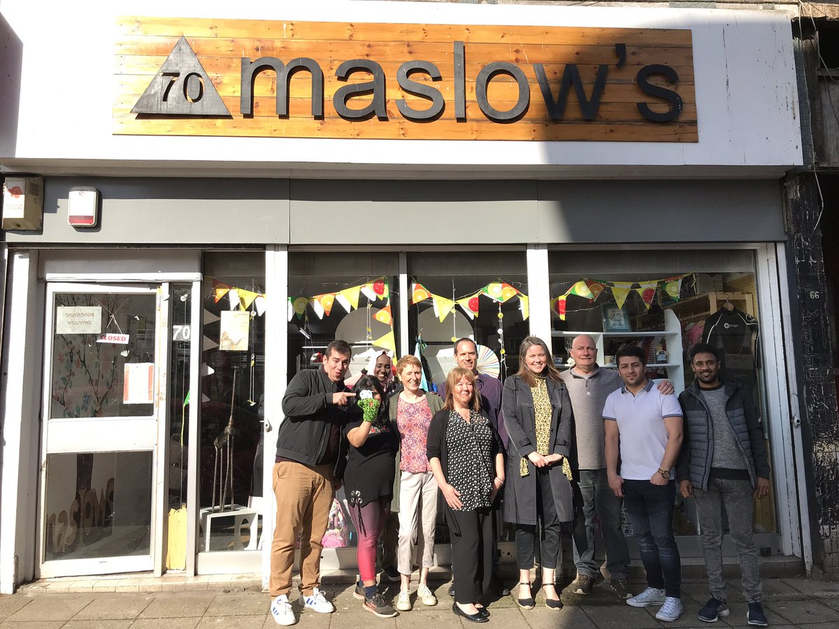 .<a href="/ClydesdAileen/">Aileen Campbell</a> visited @MaslowShop in Govan to launch <a href="/scotgov/">Scottish Government</a>’s new Volunteering Framework. This aims to widen participation in volunteering. Volunteers from the shop shared inspiring and positive stories of their experiences. news.gov.scot/news/volunteer… #VolunteeringForAll